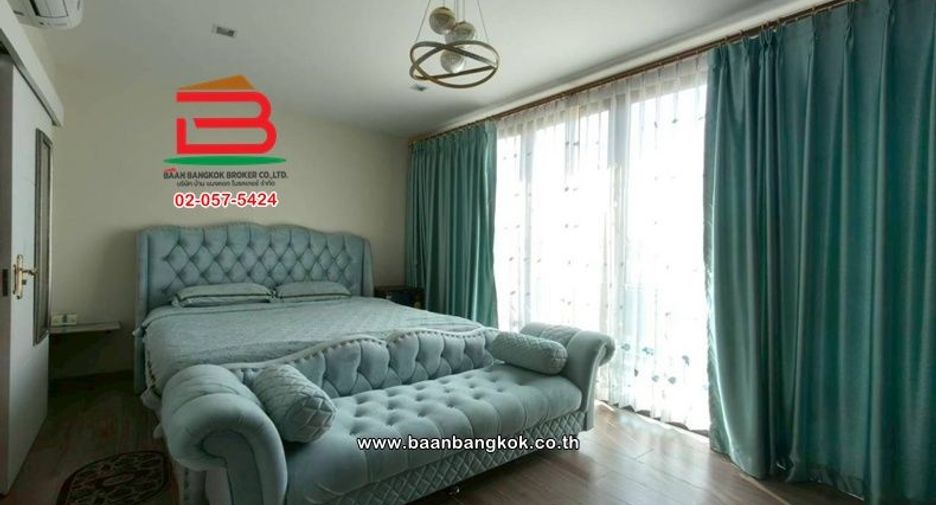 For rent 3 bedrooms townhouse in Prawet, Bangkok