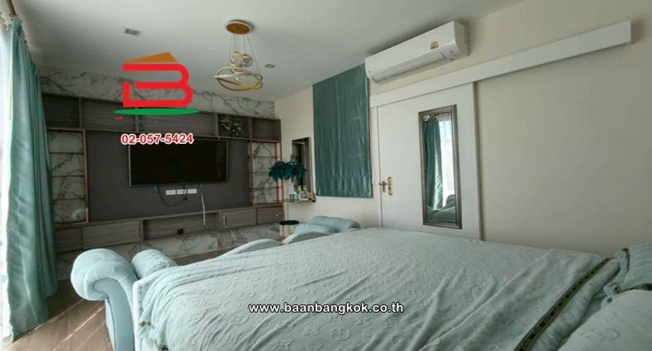 For rent 3 bedrooms townhouse in Prawet, Bangkok