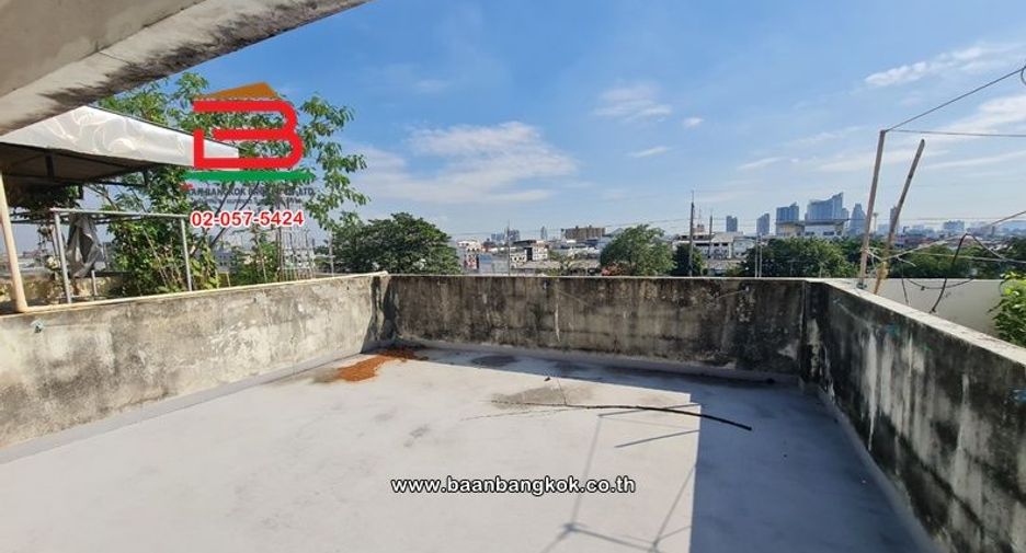 Gewerbefläche zum Kauf mit 6 Zimmer in Mueang Nonthaburi, Nonthaburi