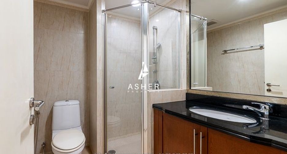 For sale 2 bedrooms condo in Pathum Wan, Bangkok