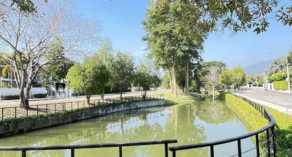 For rent 4 bedrooms house in Mueang Chiang Mai, Chiang Mai
