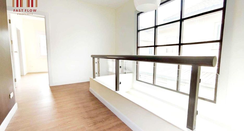 For sale 3 bedrooms house in Lam Luk Ka, Pathum Thani