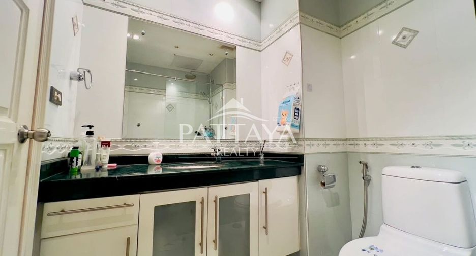 Condo en venta de 2 habitaciones en Bang Lamung, Chonburi