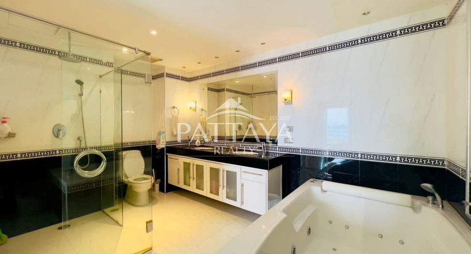 Condo en venta de 2 habitaciones en Bang Lamung, Chonburi
