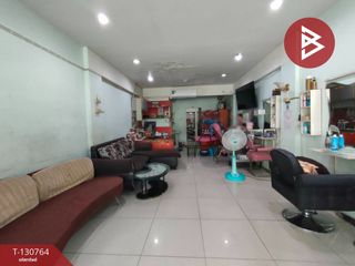 For sale 3 bedrooms retail Space in Lat Krabang, Bangkok