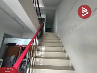 For sale 3 bedrooms retail Space in Lat Krabang, Bangkok