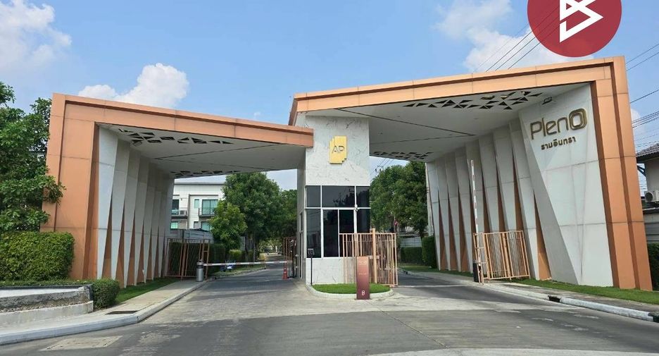 出售 3 卧室 联排别墅 在 Bang Khen, 曼谷