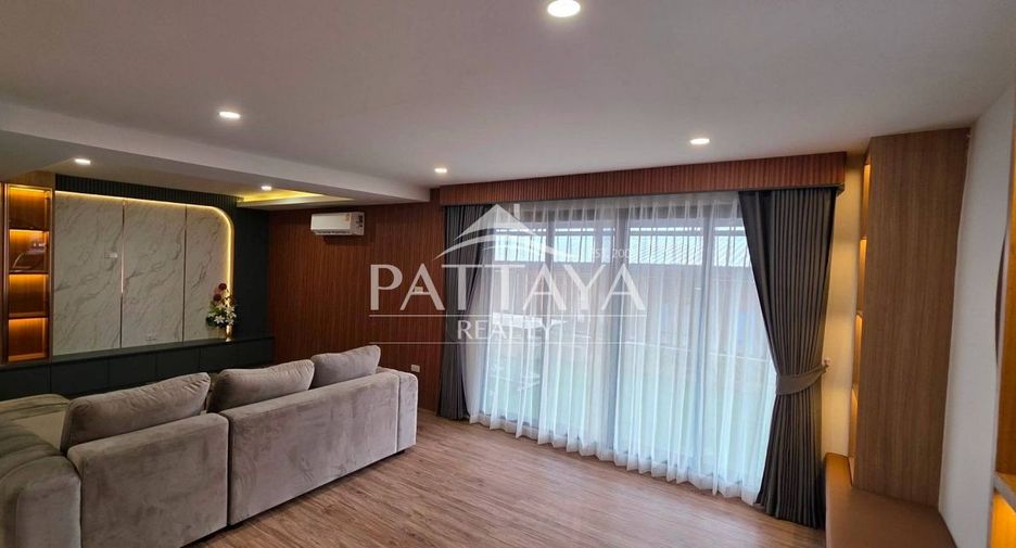 For rent and for sale 3 bedrooms house in Bang Lamung, Chonburi