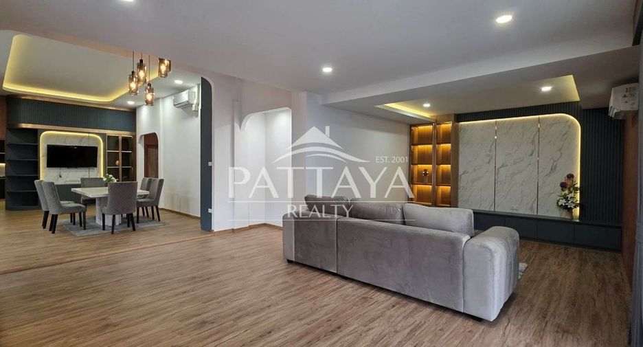 For rent and for sale 3 bedrooms house in Bang Lamung, Chonburi