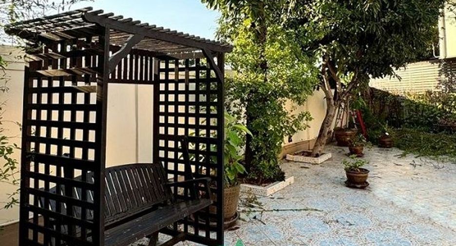 Haus zum Kauf mit 3 Zimmer in Bang Bua Thong, Nonthaburi