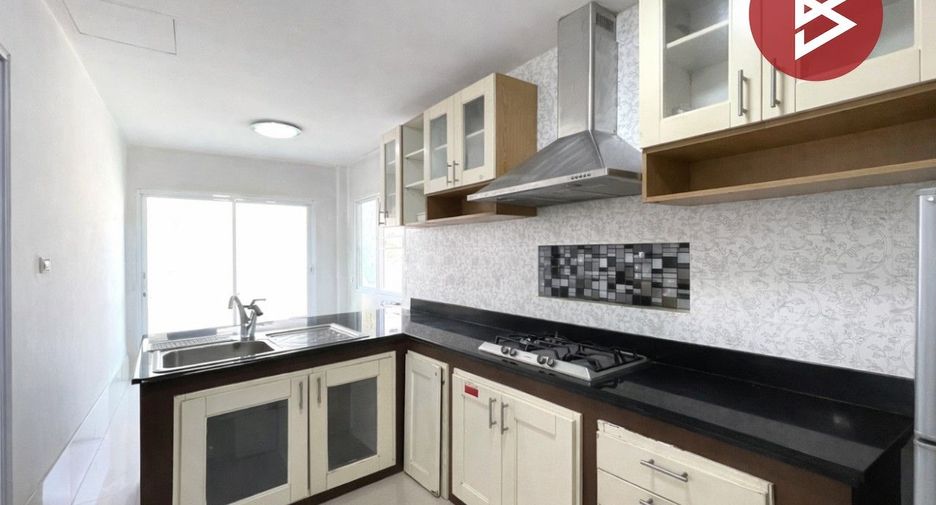 For sale 3 bedrooms house in Nong Chok, Bangkok