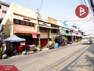 For sale 6 bedrooms retail Space in Phra Pradaeng, Samut Prakan
