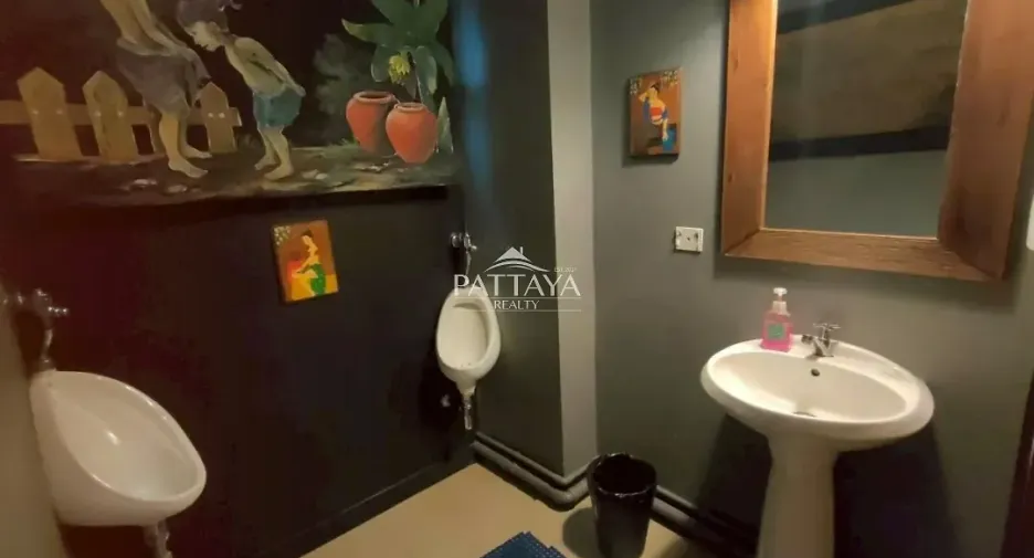 For sale 16 bedrooms retail Space in Bang Lamung, Chonburi