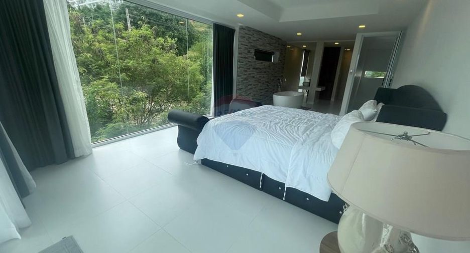 For rent 4 bedrooms villa in Ko Samui, Surat Thani
