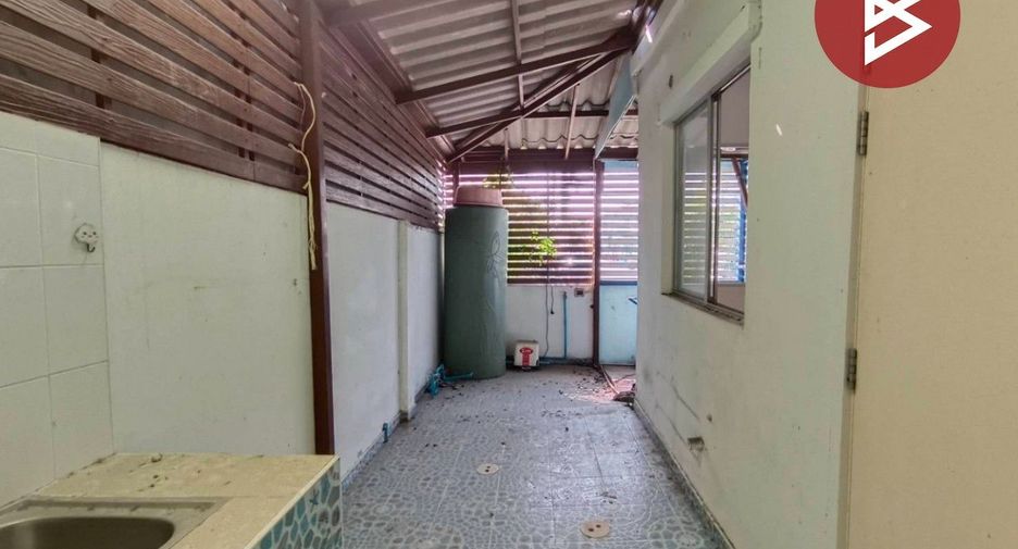 For sale 3 bedrooms townhouse in Phra Samut Chedi, Samut Prakan