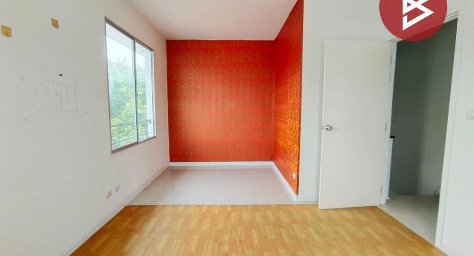 For sale 3 bedrooms townhouse in Phra Samut Chedi, Samut Prakan