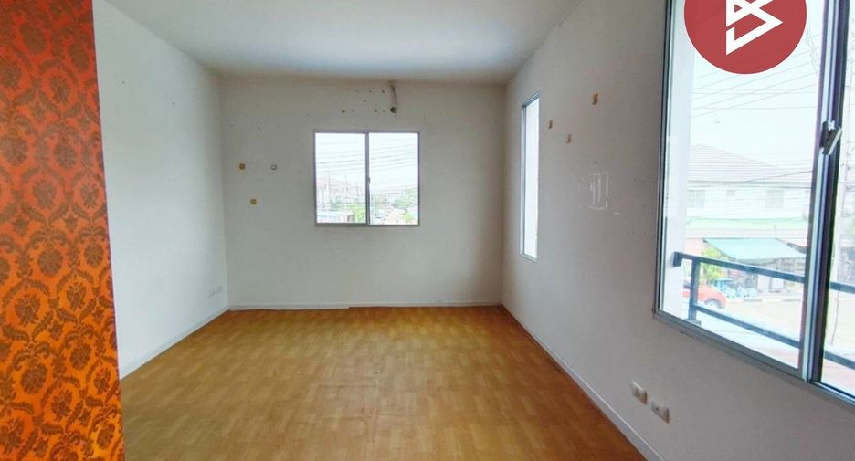 For sale 3 bedrooms townhouse in Phra Samut Chedi, Samut Prakan