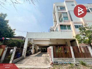 出售 5 卧室 办公室 在 Wang Thong Lang, 曼谷