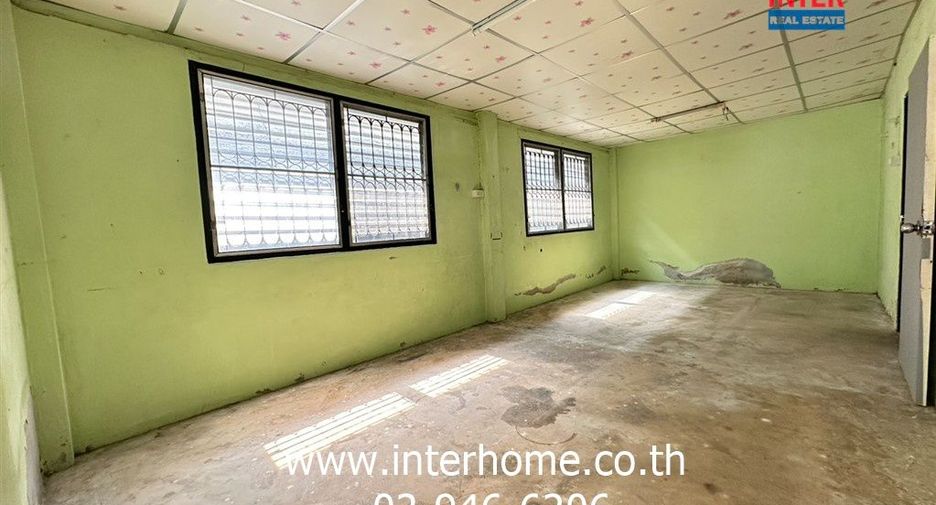 Haus zum Kauf mit 4 Zimmer in Mueang Nonthaburi, Nonthaburi