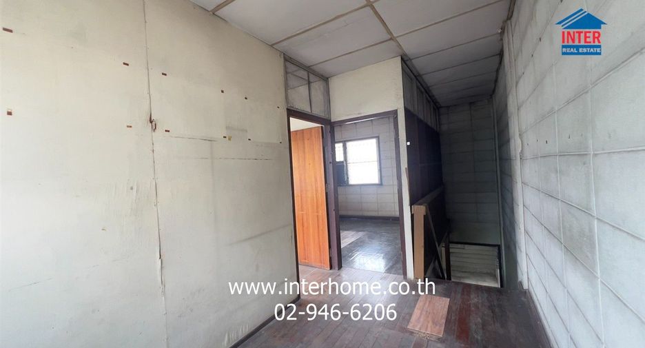 Haus zum Kauf mit 4 Zimmer in Mueang Nonthaburi, Nonthaburi