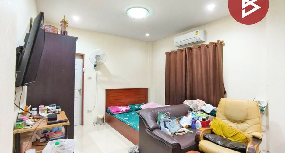 For sale 4 bedrooms house in Mueang Samut Prakan, Samut Prakan