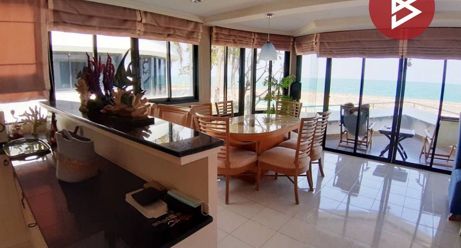 For sale 3 bedrooms condo in Cha Am, Phetchaburi