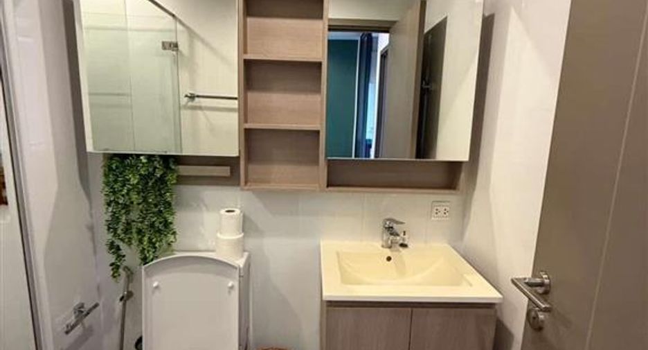 À vendre 1 chambre condo à Bang Sue, Bangkok