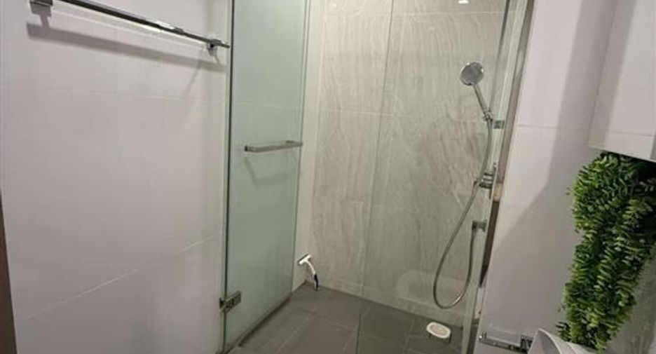 À vendre 1 chambre condo à Bang Sue, Bangkok