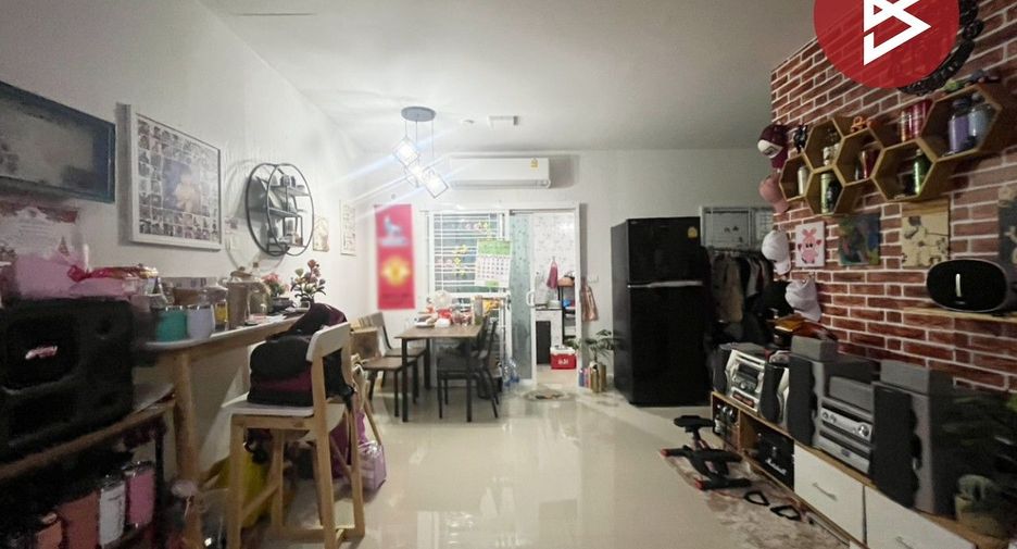 For sale 3 bedrooms townhouse in Bang Bo, Samut Prakan