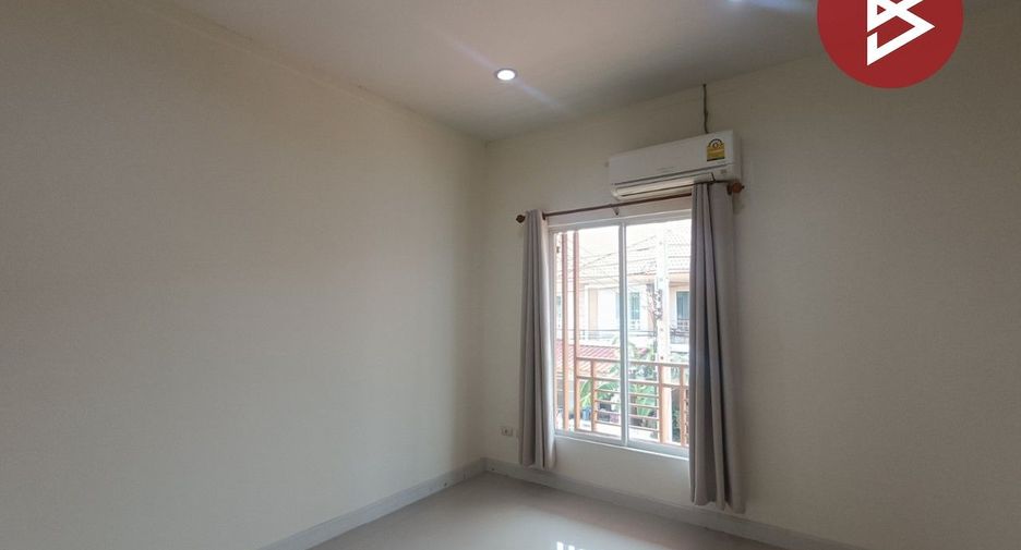 For sale 4 bedrooms townhouse in Phra Samut Chedi, Samut Prakan