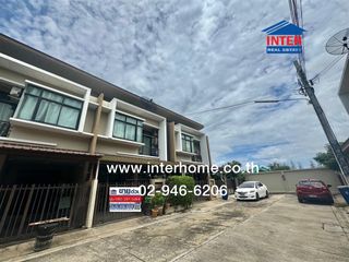 For sale 4 bedrooms townhouse in Phra Samut Chedi, Samut Prakan