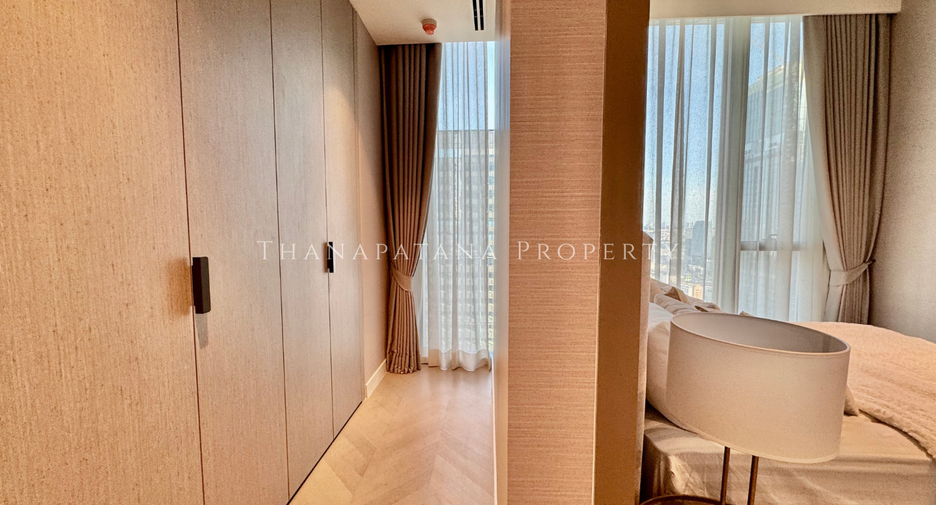 For rent and for sale 2 bedrooms condo in Sathon, Bangkok