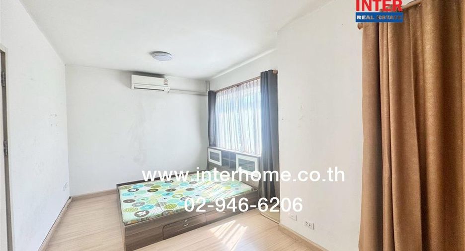 For sale 3 ベッドルーム townhouse in Krathum Baen, Samut Sakhon