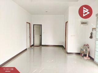 For sale 3 ベッドルーム house in Phan Thong, Chonburi
