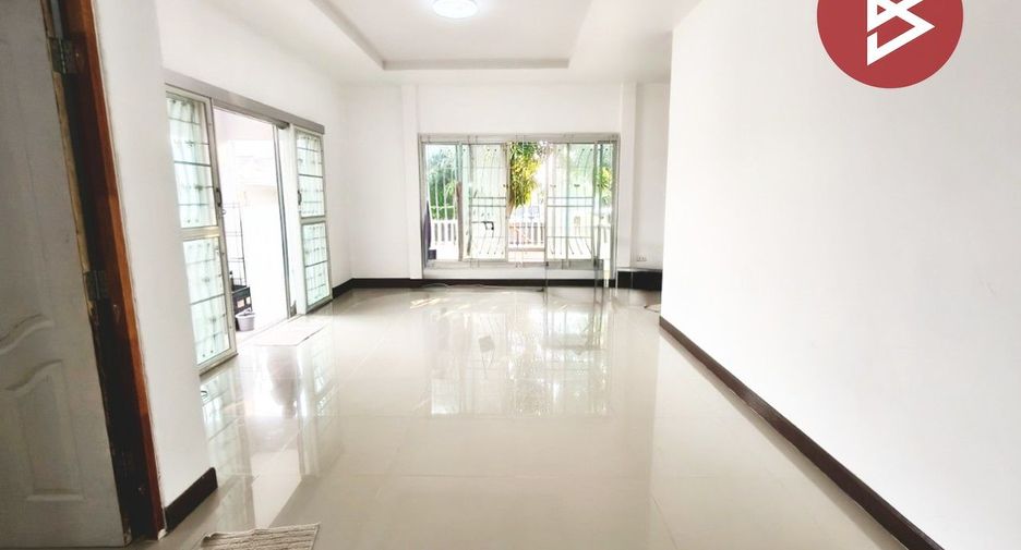 出售 3 卧室 独立屋 在 Phan Thong, Chon Buri