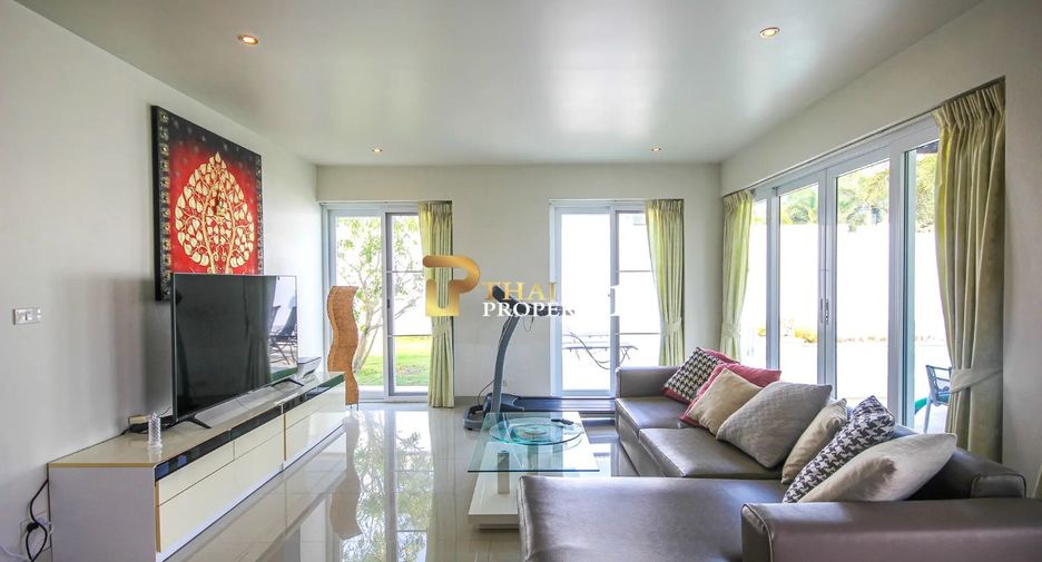 For sale 3 ベッドルーム villa in Hua Hin, Prachuap Khiri Khan
