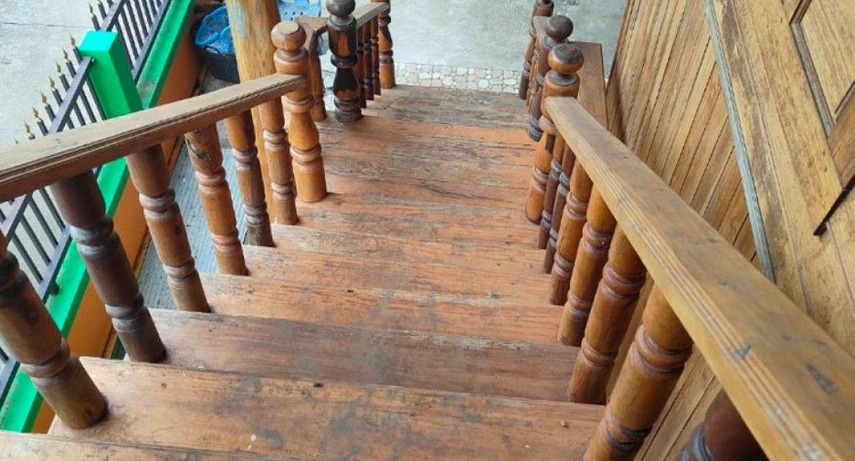 For sale 2 bedrooms house in Mueang Uttaradit, Uttaradit