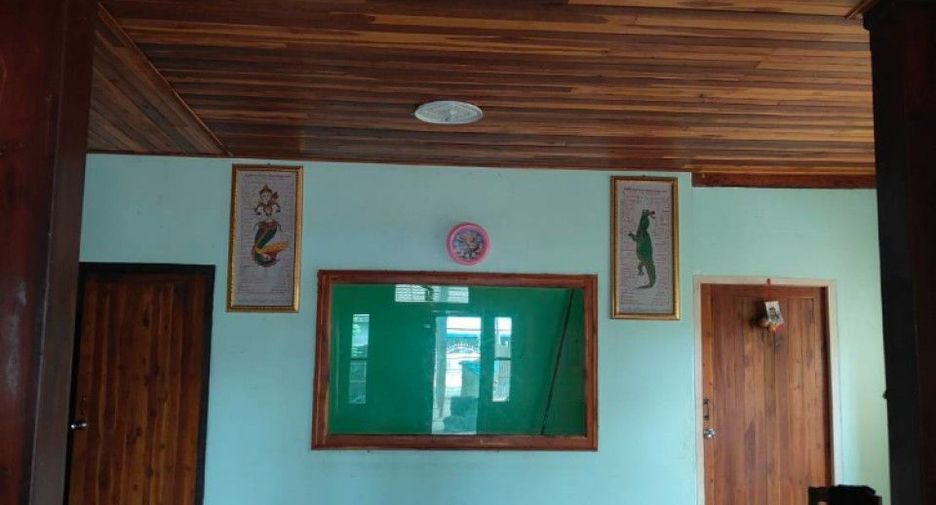 For sale 2 bedrooms house in Mueang Uttaradit, Uttaradit