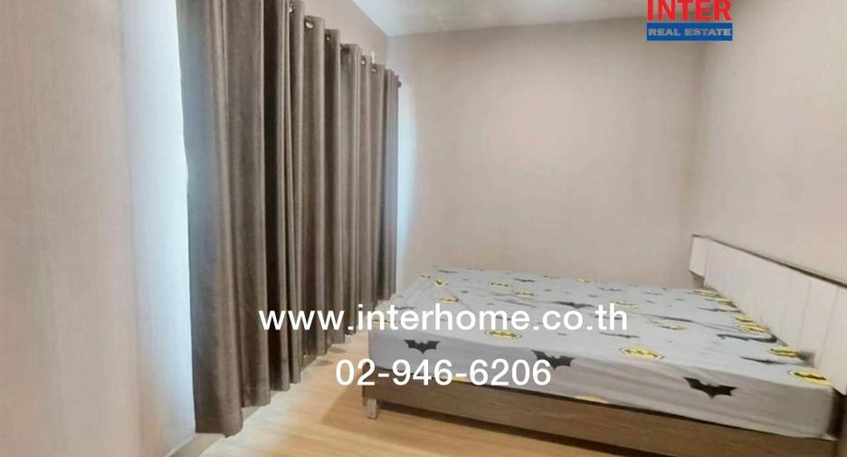 For sale 3 bedrooms townhouse in Mueang Samut Prakan, Samut Prakan