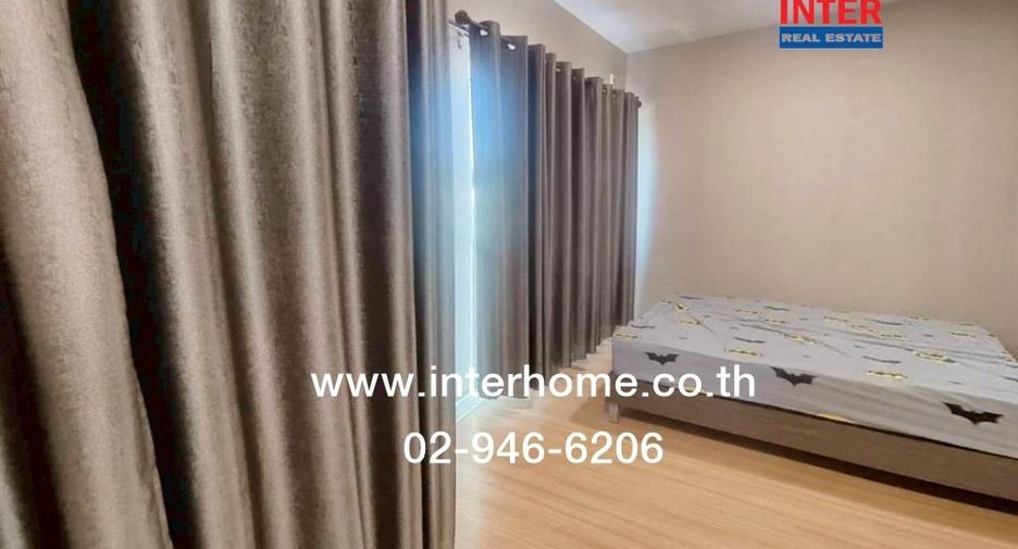 For sale 3 bedrooms townhouse in Mueang Samut Prakan, Samut Prakan