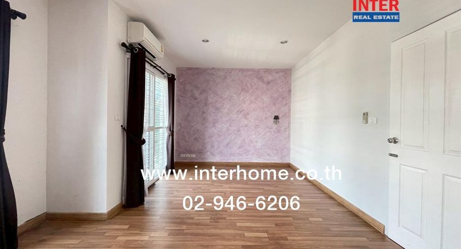 For sale 3 bedrooms townhouse in Lam Luk Ka, Pathum Thani