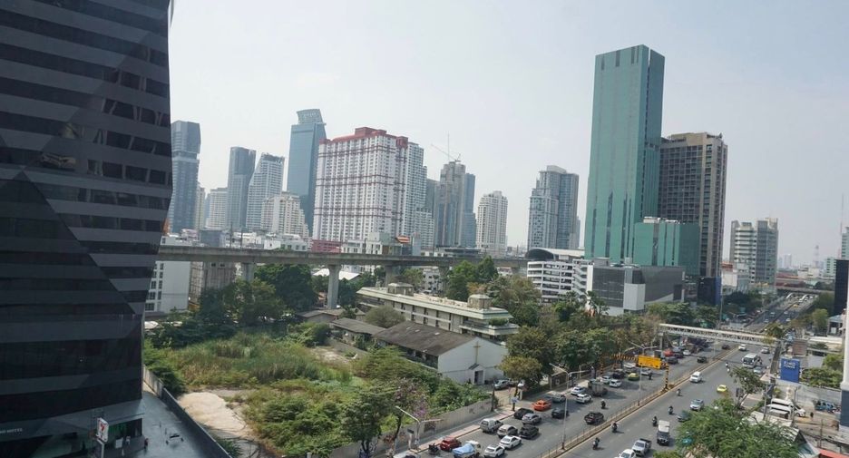 For rent 1 bed condo in Ratchathewi, Bangkok