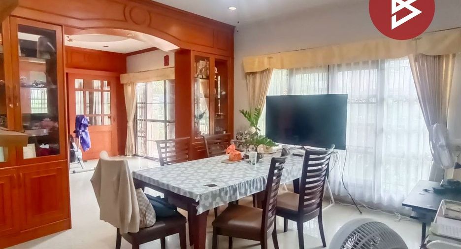 Casa en venta de 5 habitaciones en Mueang Chon Buri, Chonburi