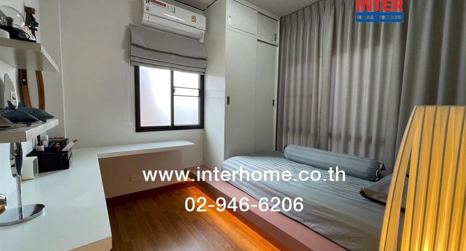 For sale 3 bedrooms house in Khlong Sam Wa, Bangkok