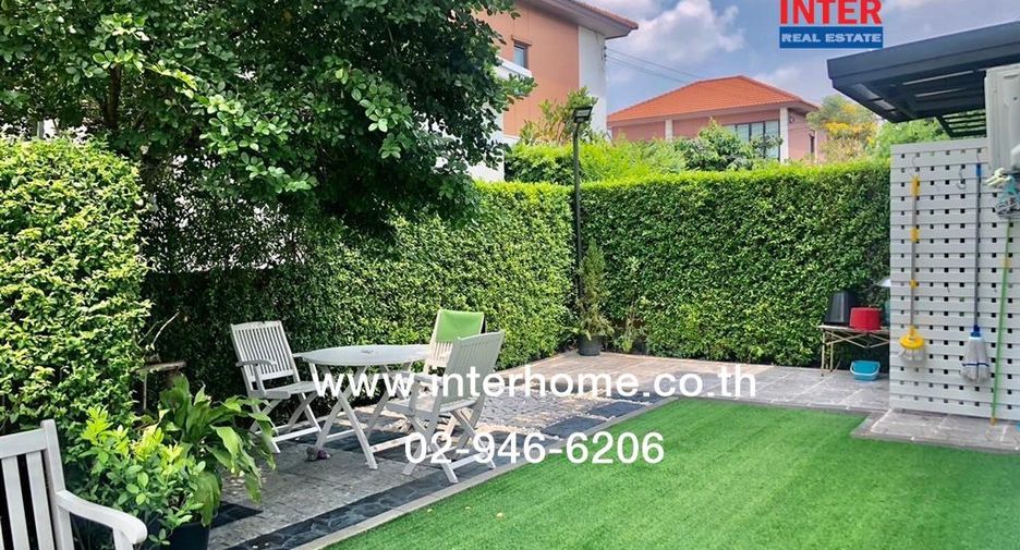For sale 3 bedrooms house in Khlong Sam Wa, Bangkok