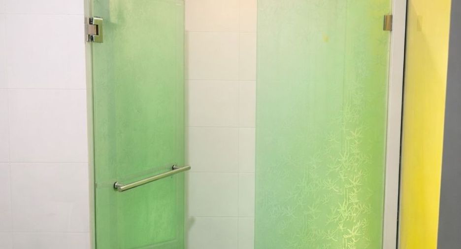 Продажа 2 спальни кондо в Лат Пхрао, Бангкок