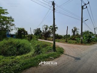 À vendre terrain à Nakhon Chai Si, Nakhon Pathom