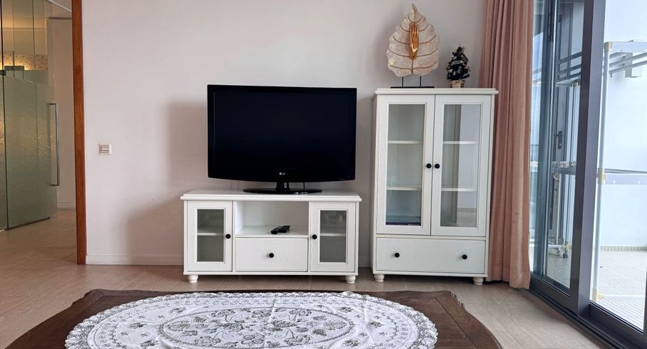 Wohnung zur Miete und zum Kauf mit 1 Zimmer in Bang Lamung, Chonburi