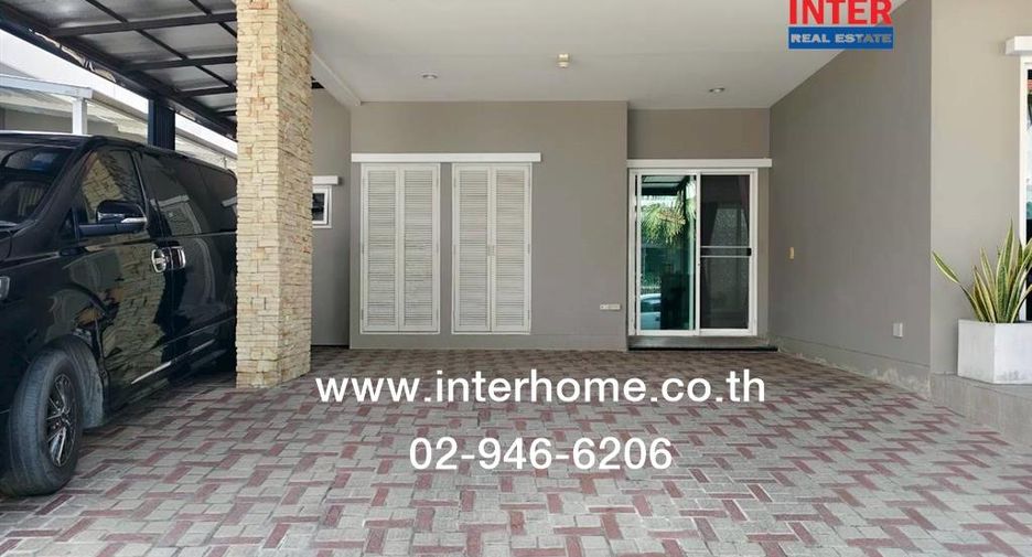 For sale 5 bedrooms house in Pathum Wan, Bangkok