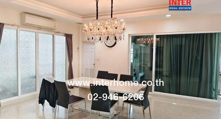 For sale 5 bedrooms house in Pathum Wan, Bangkok